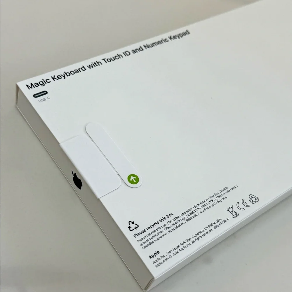 NWT - Apple Magic Keyboard with Touch ID